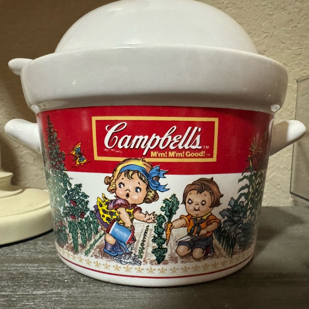 Campbell's 1993 Soup Tureen Lid & Ladle with small tin and cookbook PRISTINE!